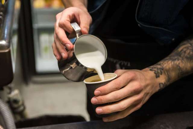 card-image